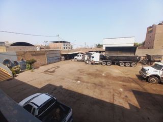 Foto 26 de VENDO LOCAL INDUSTRIAL DE 2005 M2 EN SANTA ANITA, IDEAL PARA ALMACENES Y DEPOSITOS DE TRANSPORTE DE CARGA PESADA