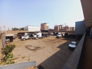 Foto 29 de VENDO LOCAL INDUSTRIAL DE 2005 M2 EN SANTA ANITA, IDEAL PARA ALMACENES Y DEPOSITOS DE TRANSPORTE DE CARGA PESADA