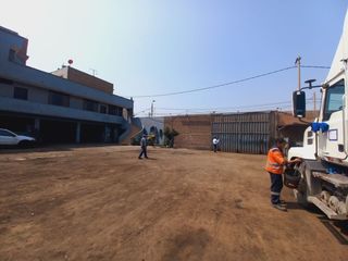 Foto 31 de VENDO LOCAL INDUSTRIAL DE 2005 M2 EN SANTA ANITA, IDEAL PARA ALMACENES Y DEPOSITOS DE TRANSPORTE DE CARGA PESADA
