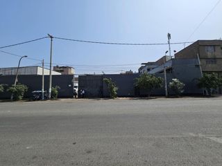 Foto 41 de VENDO LOCAL INDUSTRIAL DE 2005 M2 EN SANTA ANITA, IDEAL PARA ALMACENES Y DEPOSITOS DE TRANSPORTE DE CARGA PESADA