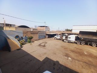 Foto 43 de VENDO LOCAL INDUSTRIAL DE 2005 M2 EN SANTA ANITA, IDEAL PARA ALMACENES Y DEPOSITOS DE TRANSPORTE DE CARGA PESADA