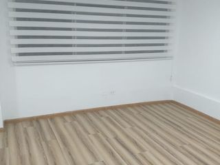 Foto 9 de Arriendo - Renta - Oficina - Sector Quito Tenis - La y - Prensa - Norte de Quito