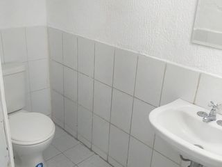 Foto 10 de Arriendo - Renta - Oficina - Sector Quito Tenis - La y - Prensa - Norte de Quito