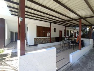 Foto 6 de Vendo 2 Casas que funcionan como  Hostal  en la Ciudad Tena