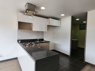 Foto 4 de Apartamento primer piso de 63 metros ( una Habitacion, con opcion de una segunda, 2 baños, sala comedor, cocina, lavanderia, patio o terraza de 90 mxx