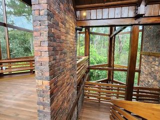 Foto 4 de ¡Escápate a la Sabana de Bogotá! Espectacular Cabaña de Lujo en Condominio Exclusivo Imagina despertar cada mañana en un paraíso natural, a solo un pa