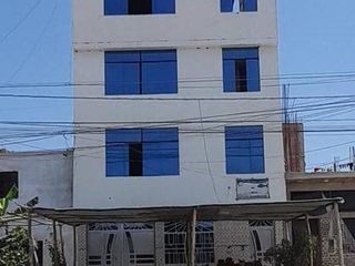 Foto 1 de VENDO LOCAL COMERCIAL EN CHICLAYO