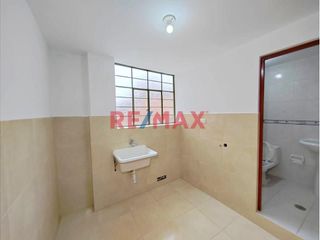 Foto 6 de Se Vende Casa En San Martín De Porres