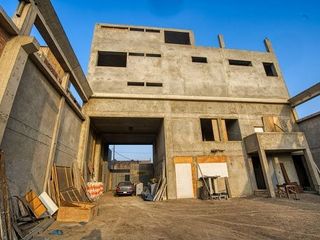 Foto 3 de VENDO LOCAL INDUSTRIAL DE 4160 M2 EN COMAS, DISEÑADO EXCLUSIVAMENTE PARA EMPRESAS INDUSTRIALES