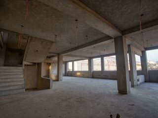 Foto 27 de VENDO LOCAL INDUSTRIAL DE 4160 M2 EN COMAS, DISEÑADO EXCLUSIVAMENTE PARA EMPRESAS INDUSTRIALES