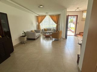 Foto 5 de VENTA CASA SECTOR EL VALLE DE LOS CHILLOS