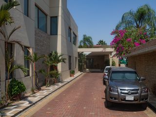 Foto 2 de Casa de una planta en venta, Mocoli Golf Club - Isla Mocoli, Samborondón