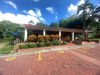 Foto 1 de SE VENDE CASA EN IBAGUE BIEN UBICADA