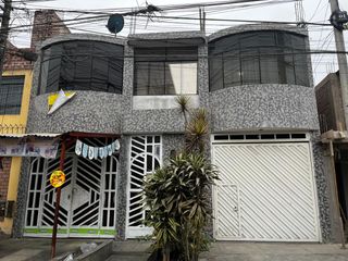 Foto 1 de VENTA DE CASA EN COMAS con BASE para 8 PISOS