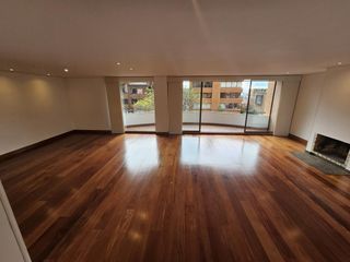 Foto 2 de ARRIENDO HERMOSO APTO EN ROSALES