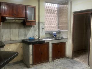 Foto 7 de VENTA DE CASA EN CDLA. NUEVA KENNEDY