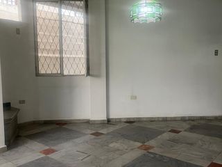Foto 9 de VENTA DE CASA EN CDLA. NUEVA KENNEDY