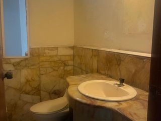 Foto 10 de VENTA DE CASA EN CDLA. NUEVA KENNEDY