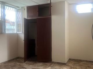 Foto 11 de VENTA DE CASA EN CDLA. NUEVA KENNEDY