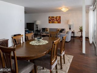 Foto 2 de CASA EN VENTA EN SAN ISIDRO