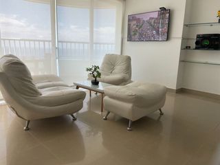 Foto 3 de Se Vende Apartamento frente a la playa