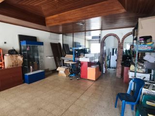 Foto 5 de Venta terreno de oportunidad con casa construida Urdesa Central Guayaquil