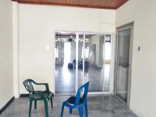 Foto 7 de Venta terreno de oportunidad con casa construida Urdesa Central Guayaquil