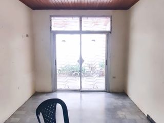 Foto 12 de Venta terreno de oportunidad con casa construida Urdesa Central Guayaquil