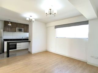 Foto 1 de Práctico Y Moderno Flat Con Una Vista Espectacular - Piso 12