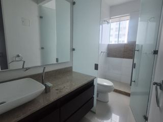 Foto 4 de Se Renta Hermoso Apartamento en el barrio Cabrero.