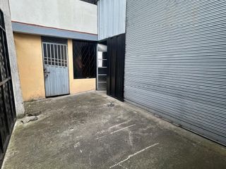 Foto 2 de ¡Amplio GALPÓN 🏭 CERCA al ESTADIO del AUCAS!