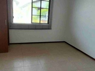 Foto 11 de Terranostra : en alquiler moderna casa con acabados mejorados ,3habitaciones y estudio , hermoso patio semicubierto
