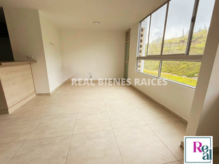 Foto 6 de Apartamento en Arriendo – 3er Piso con Ascensor | Unidad Abierta