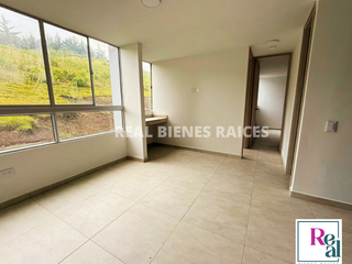 Foto 8 de Apartamento en Arriendo – 3er Piso con Ascensor | Unidad Abierta