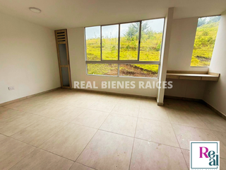 Foto 9 de Apartamento en Arriendo – 3er Piso con Ascensor | Unidad Abierta