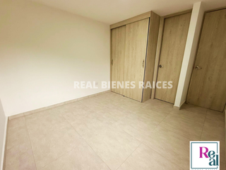 Foto 15 de Apartamento en Arriendo – 3er Piso con Ascensor | Unidad Abierta