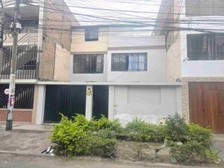 Foto 2 de Vendo Casa 160 m2 en Los Olivos