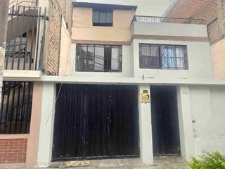 Foto 3 de Vendo Casa 160 m2 en Los Olivos