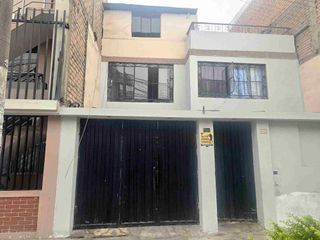 Foto 7 de Vendo Casa 160 m2 en Los Olivos