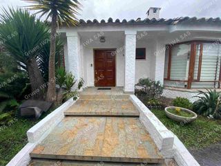 Foto 2 de Casa en venta Santa Barbara