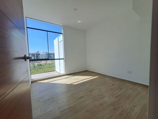Foto 10 de Casa de estreno en Condominio privado - Condominio Casa Laguna, Ica