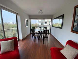 Foto 3 de Hermoso Dpto Frente a Parque, con Terraza y Balcón, en Lince