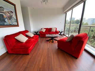 Foto 4 de Hermoso Dpto Frente a Parque, con Terraza y Balcón, en Lince
