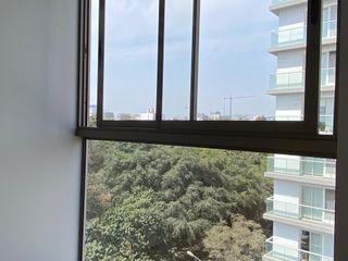 Foto 26 de Hermoso Dpto Frente a Parque, con Terraza y Balcón, en Lince