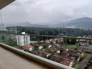 Foto 3 de VENDO CONFOTABLE APARTAMENTO 90M2 EN SECTOR TREBOL, MANIZALES EN EXCELNETES CONDICIONES