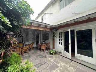 Foto 7 de ¡Oportunidad única en San Isidro cerquisima al Olivar! Casa de época ideal para remodelar o desarrollar proyecto inmobiliario