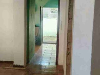 Foto 10 de VENTA TERRENO 200M CON 2 CASAS Y 2 FRENTES CHILLOGALLO