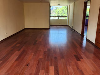 Foto 18 de Venta de Casa en doble ESQUINA, Frente al Jockey, Surco 🏡