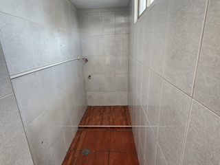 Foto 29 de Venta de Casa en doble ESQUINA, Frente al Jockey, Surco 🏡