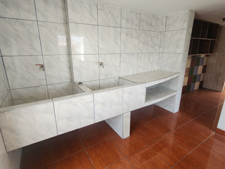 Foto 28 de Venta de Casa en doble ESQUINA, Frente al Jockey, Surco 🏡